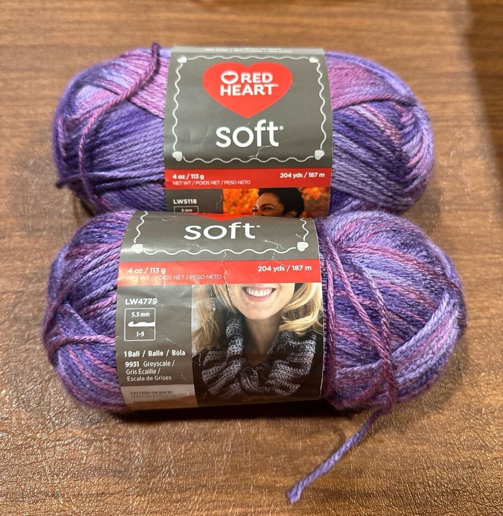 Red Heart Yarn Lot - Picture 3 of 7